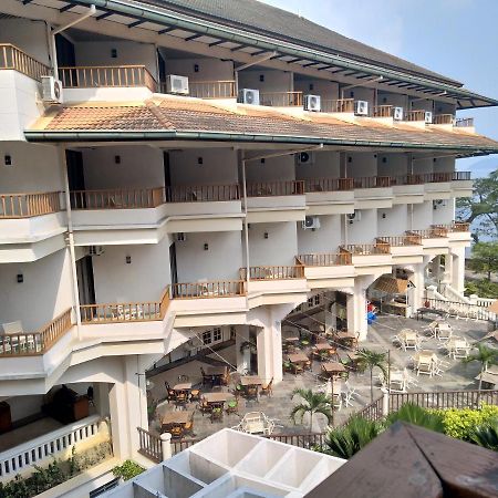 The Orient Star Resort Lumut Eksteriør billede
