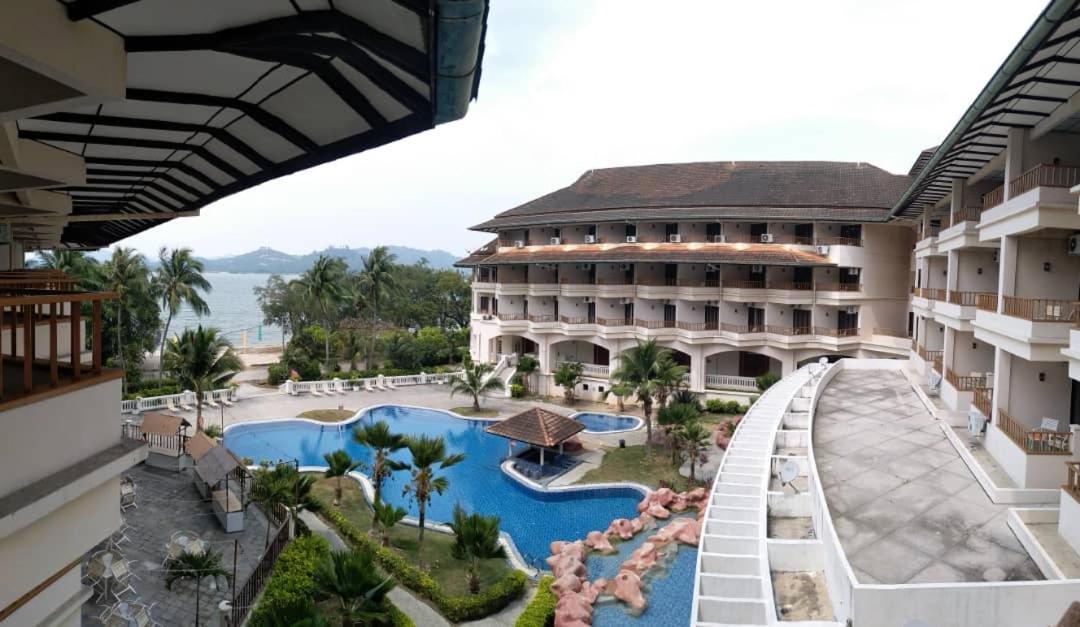 The Orient Star Resort Lumut Eksteriør billede